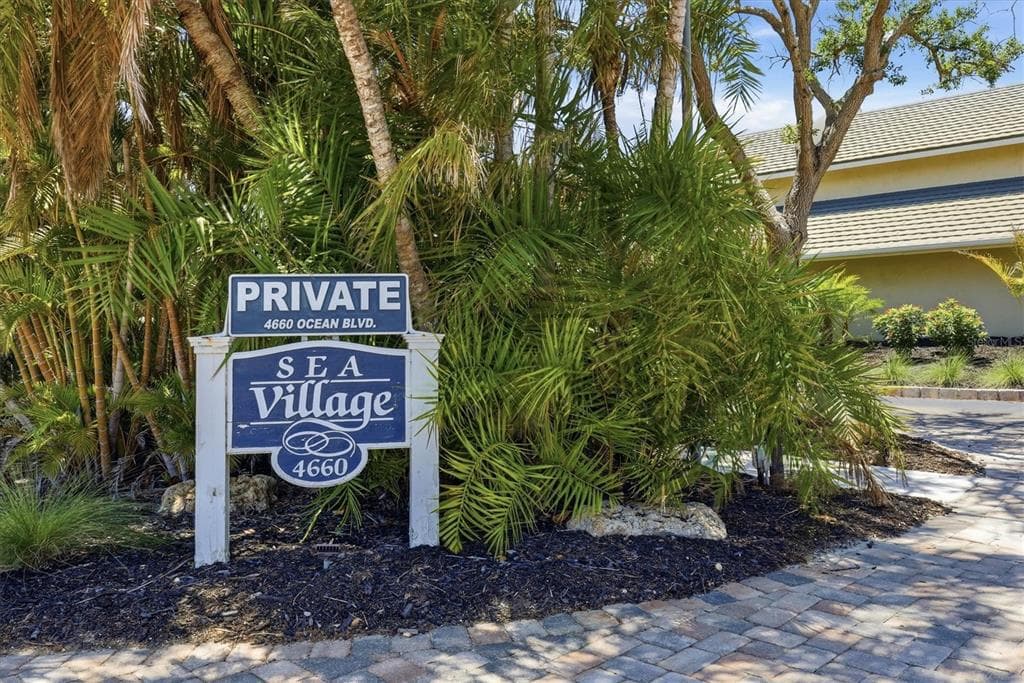 4660 OCEAN BOULEVARD #Q2 2
