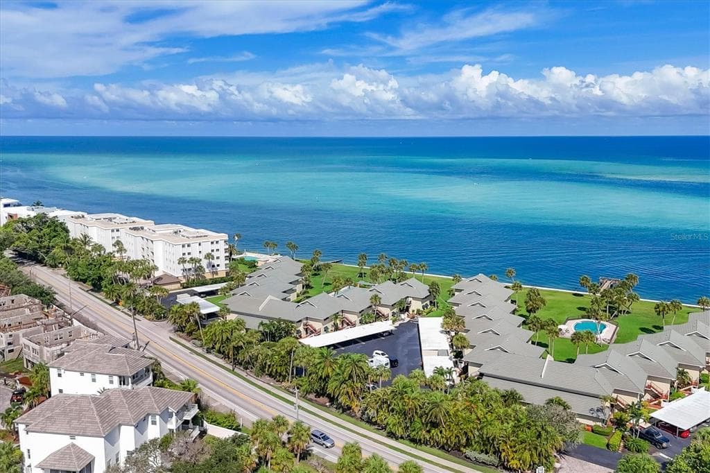 4660 OCEAN BOULEVARD #Q2 5