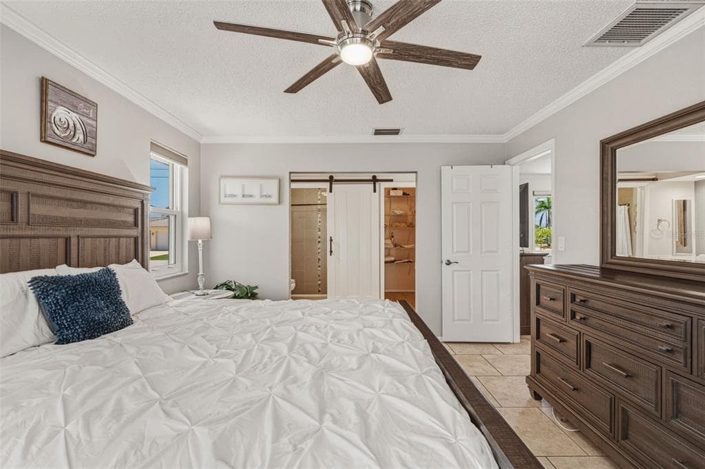 200 BELAIRE COURT photo 23