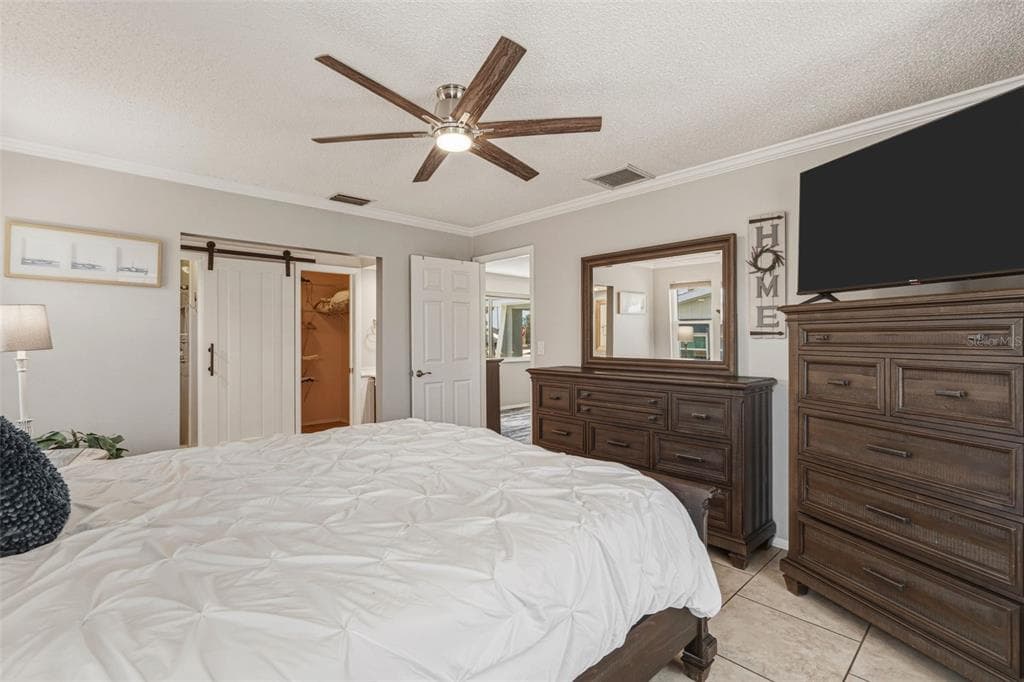 200 BELAIRE COURT photo 24