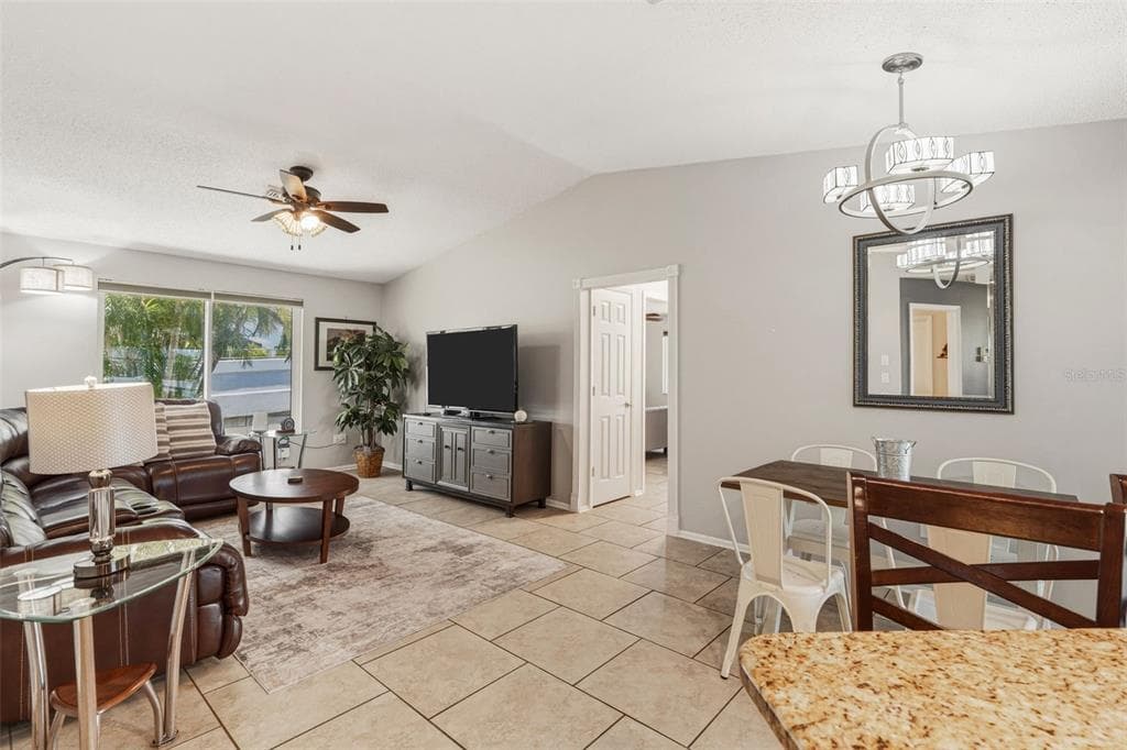200 BELAIRE COURT photo 18