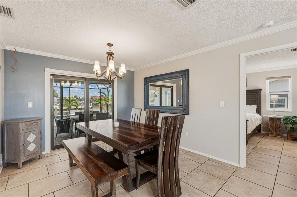 200 BELAIRE COURT photo 11