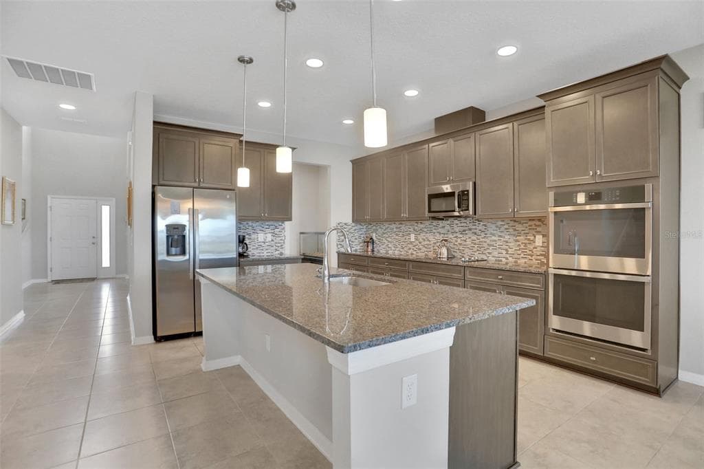 3091 MARINE GRASS DRIVE photo 12