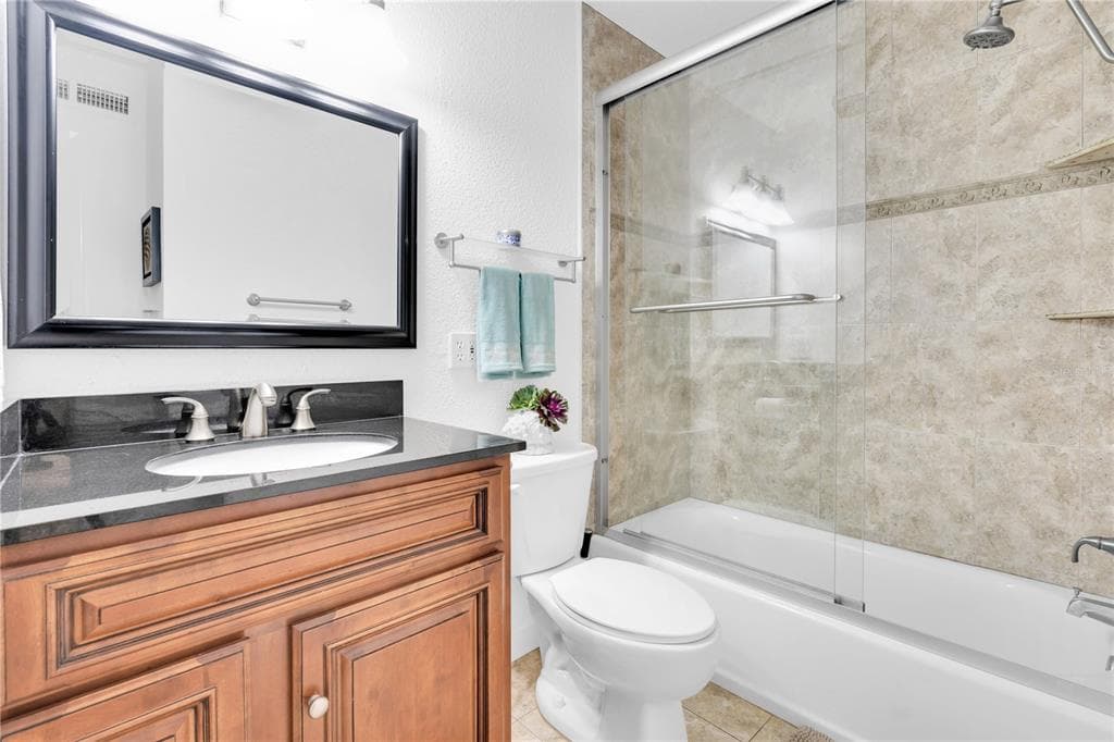 10365 PARADISE BOULEVARD 4 photo 13