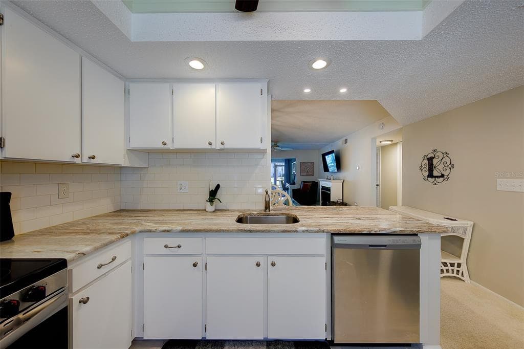 946 VIRGINIA STREET 107 photo 9