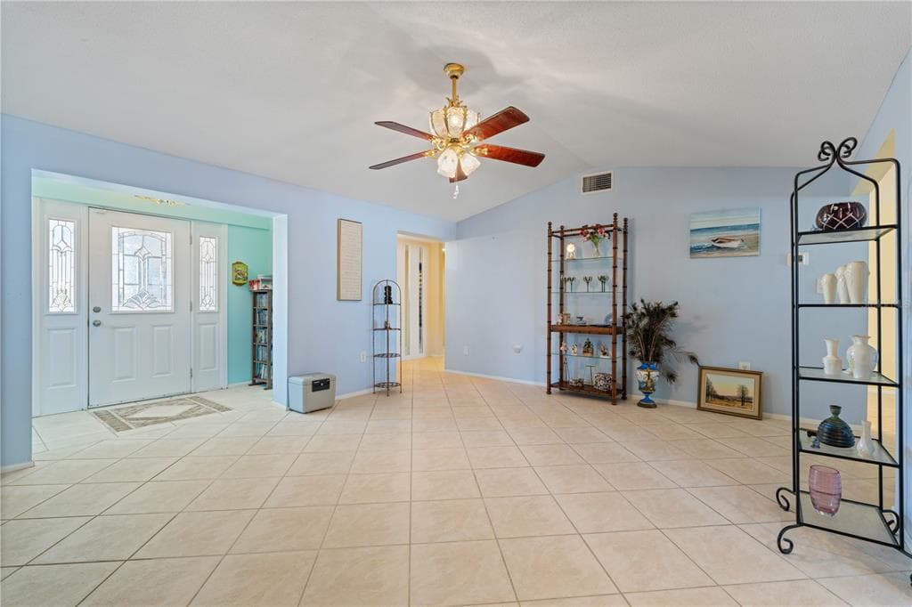 174 SPRING LAKE BOULEVARD NW photo 18