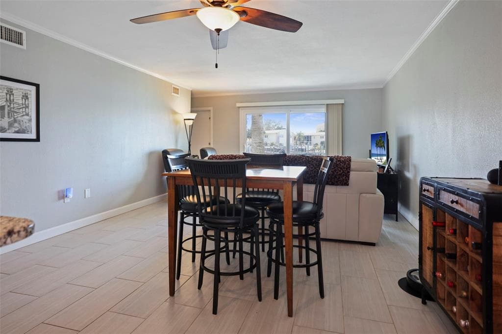 400 LARBOARD WAY 103 photo 14