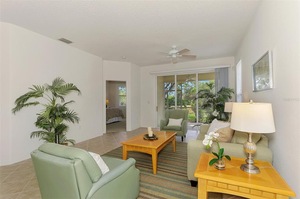 9367 CARNABY DRIVE photo 17