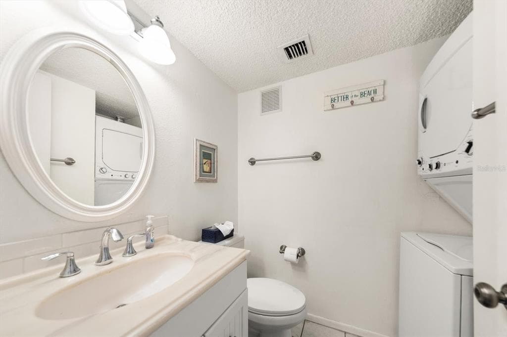179 MEDALLION BOULEVARD H photo 16