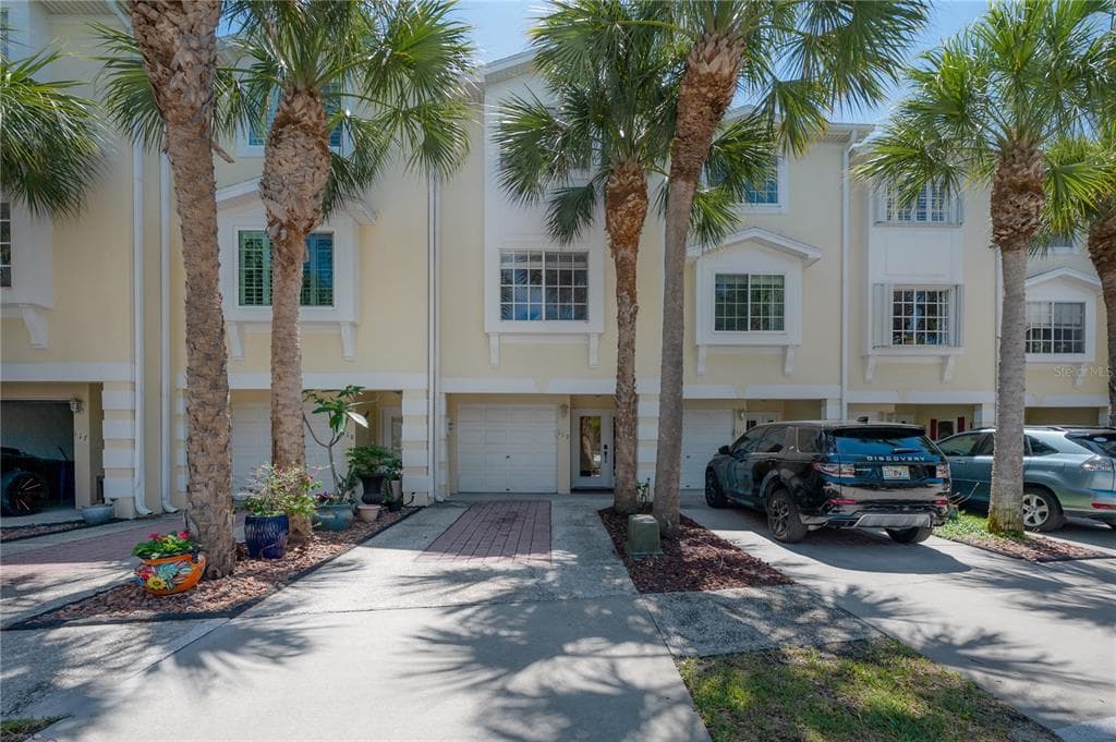 119 BRENT CIRCLE 2