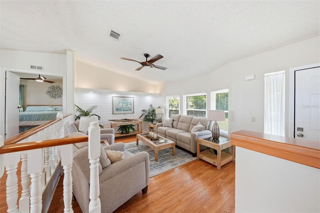 119 LAKE SHORE CIRCLE photo 11