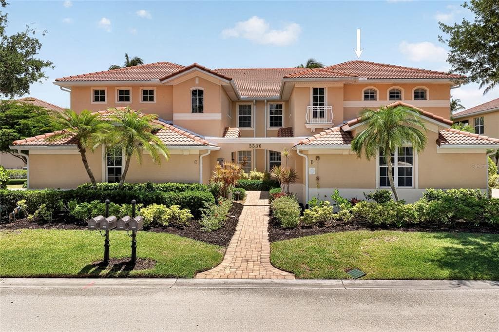 3336 SUNSET KEY CIRCLE #D 1