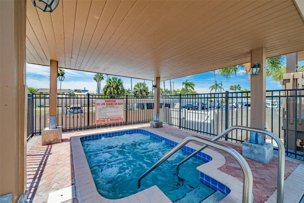 10355 PARADISE BOULEVARD #511 4