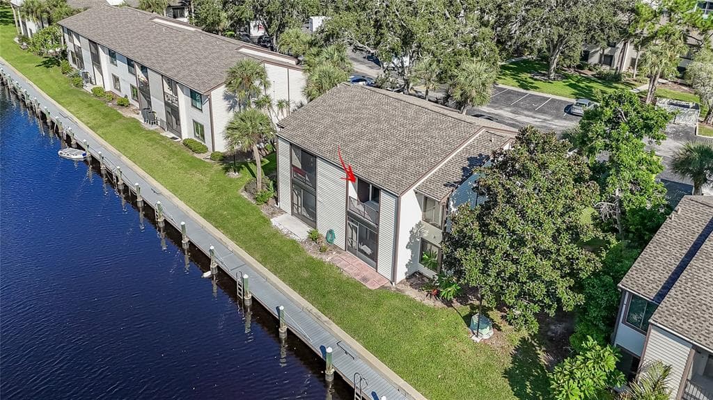 372 MOORINGS COVE DRIVE #372 3