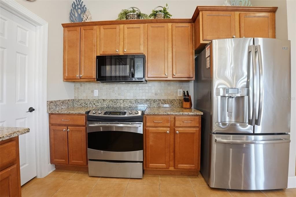 200 BELLA HARBOR COURT 113 photo 6