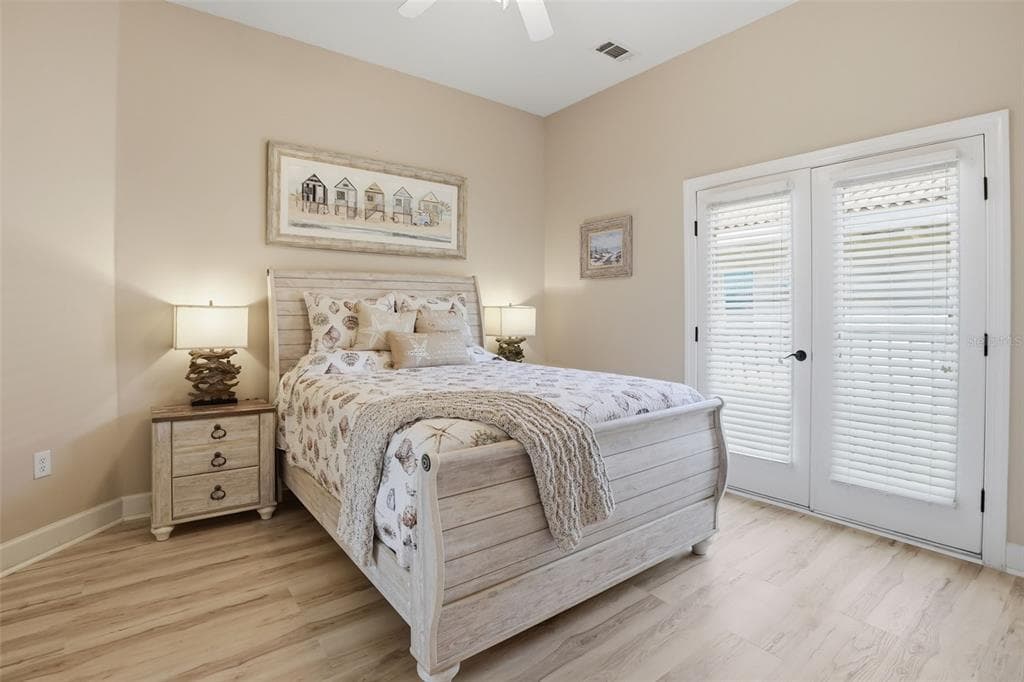 200 BELLA HARBOR COURT 113 photo 13