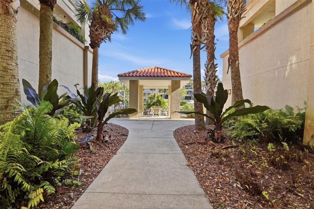 200 BELLA HARBOR COURT 113 photo 24