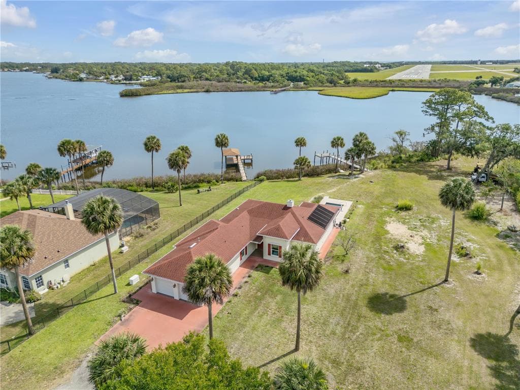 2185 TURNBULL BAY ROAD 1