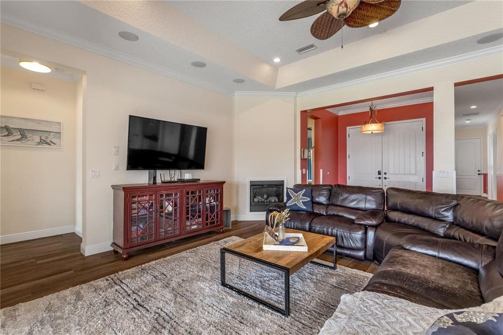 2185 TURNBULL BAY ROAD photo 11