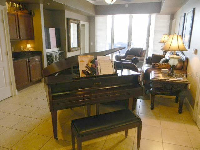 102 YACHT HARBOR DRIVE 161 photo 17