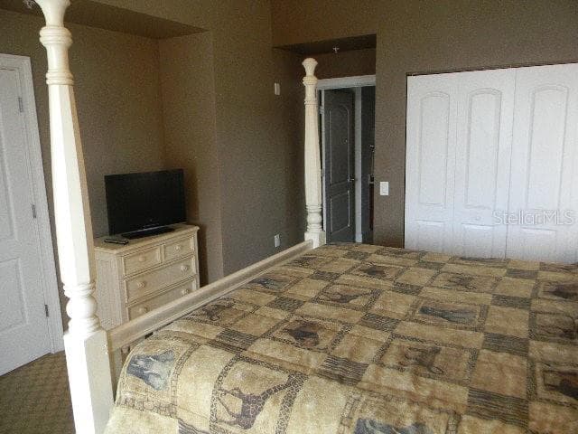 102 YACHT HARBOR DRIVE 161 photo 10
