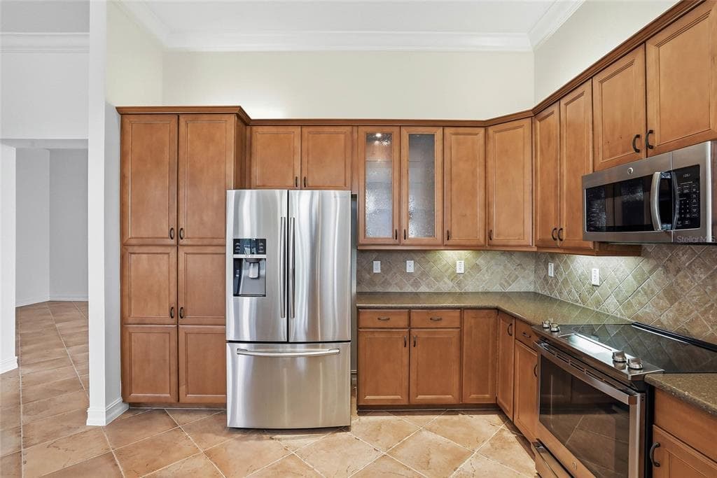 5042 SANDY BROOK CIRCLE photo 13