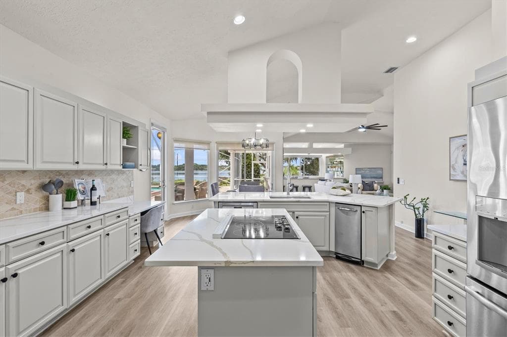 948 RIVERSIDE RIDGE ROAD photo 10