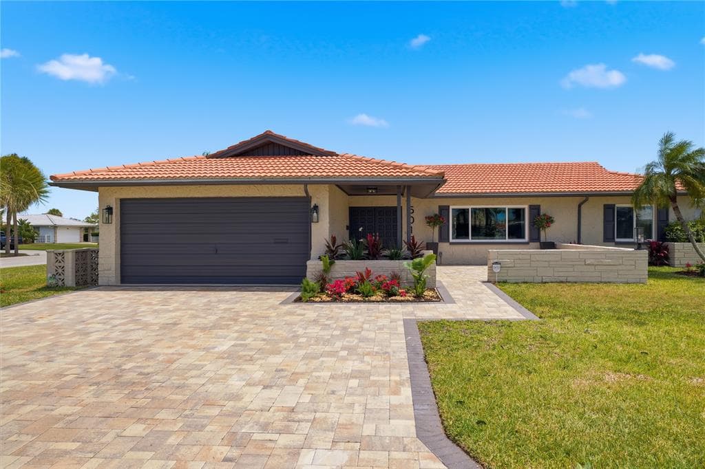 5016 DORY DRIVE 1