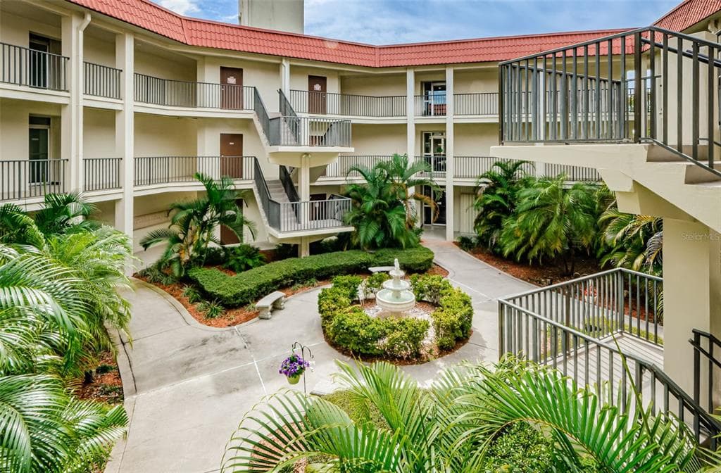 2700 BAYSHORE BOULEVARD 2205 photo 2