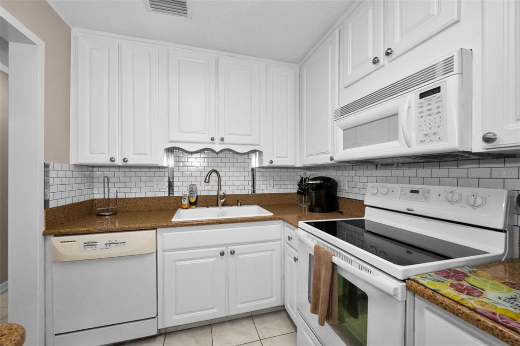 2700 BAYSHORE BOULEVARD 2205 photo 16