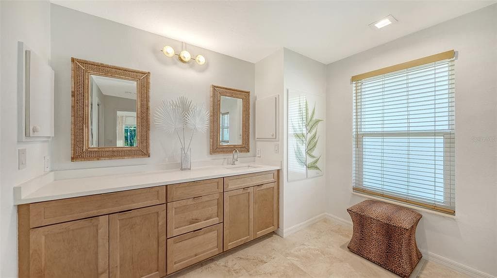 6988 COUNTRY LAKES CIRCLE photo 24