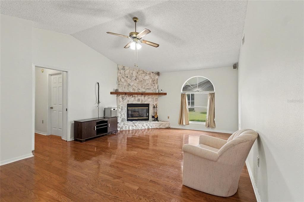 5657 29TH STREET CIRCLE E photo 14