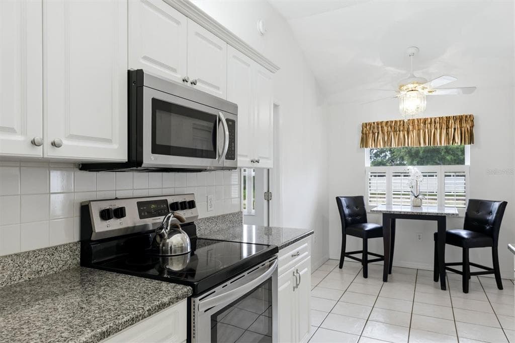 2404 50TH DRIVE E photo 18