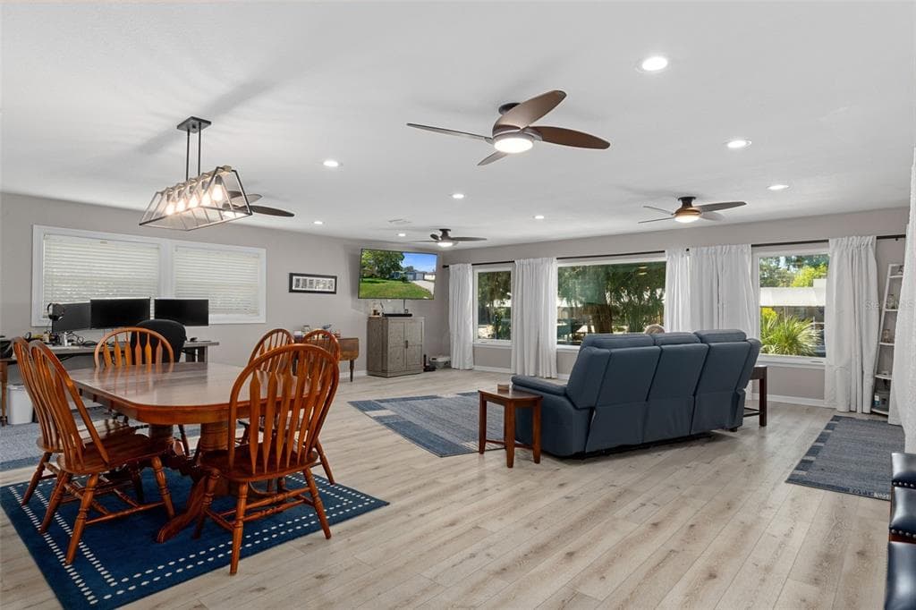 11430 W WATERWAY DRIVE photo 9