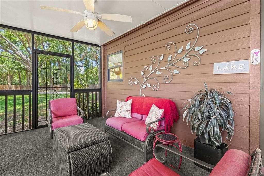 4612 PARK LAKE TERRACE N photo 23