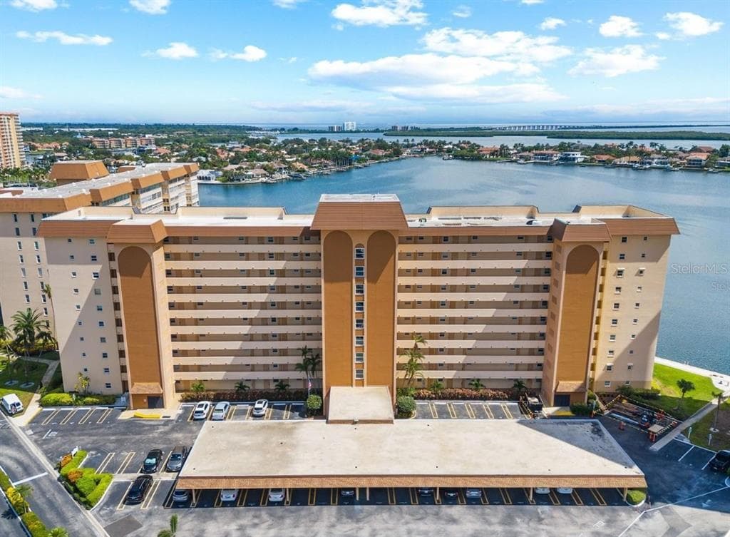 5130 BRITTANY DRIVE S #604 1