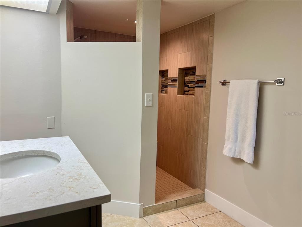 632 EDGEWATER DRIVE 139 photo 22