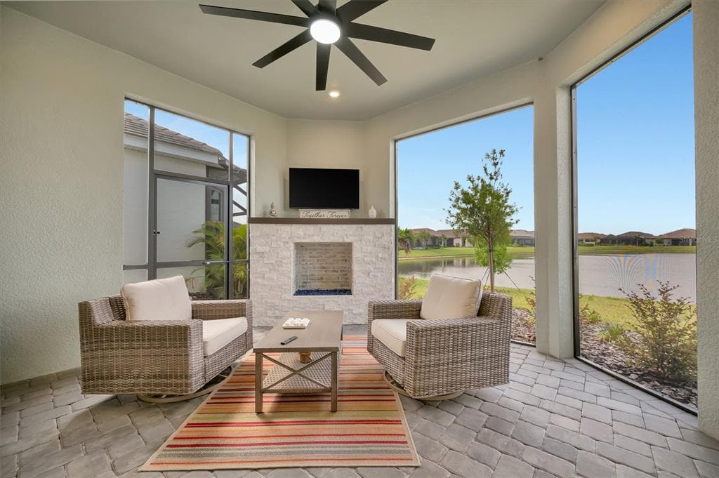 5419 ORSELLO STREET photo 2