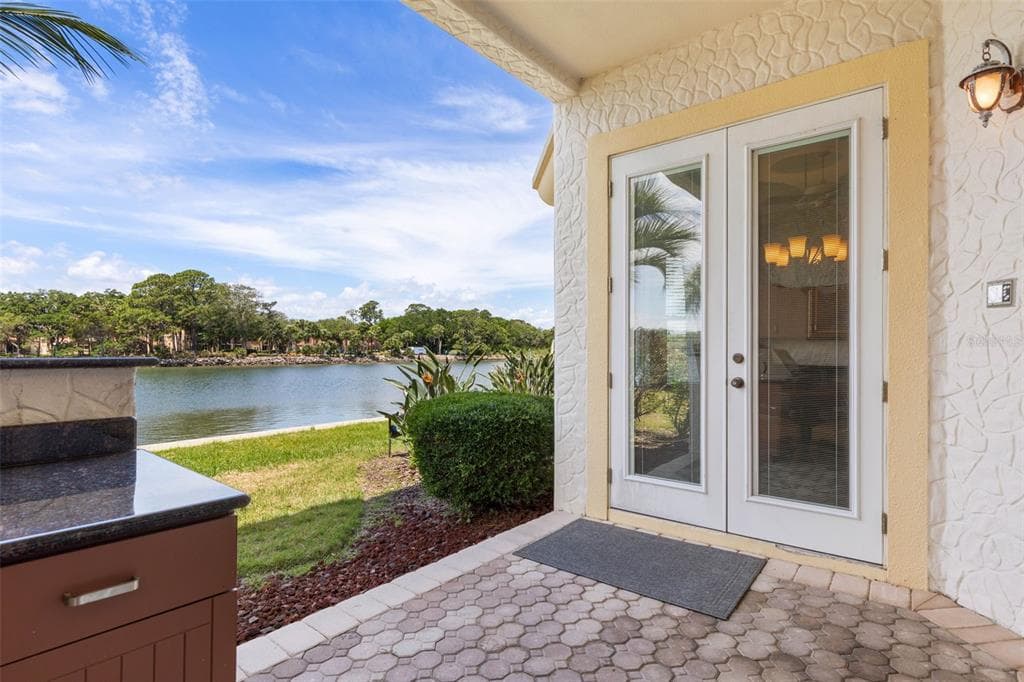 224 YACHT HARBOR DRIVE photo 24