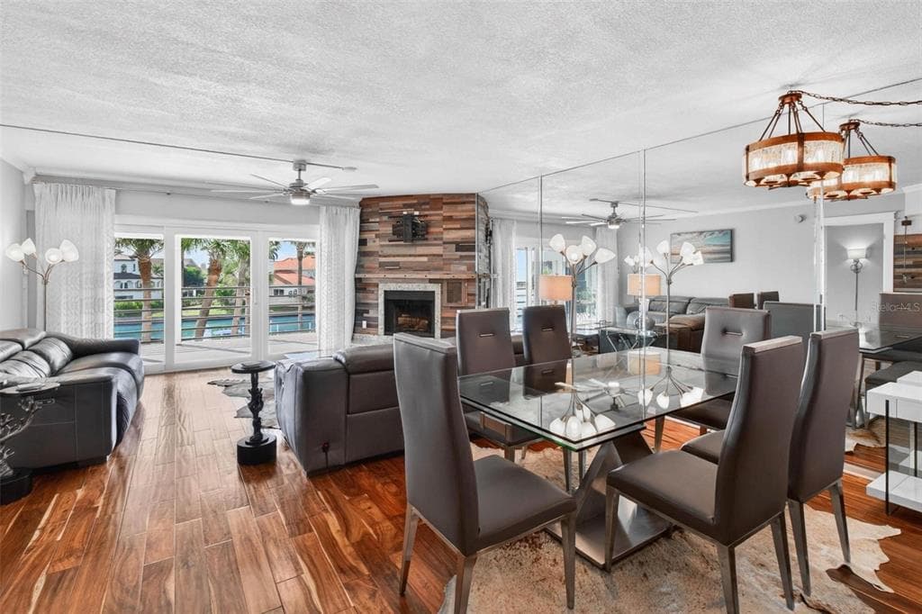 363 PINELLAS BAYWAY S 42 photo 16