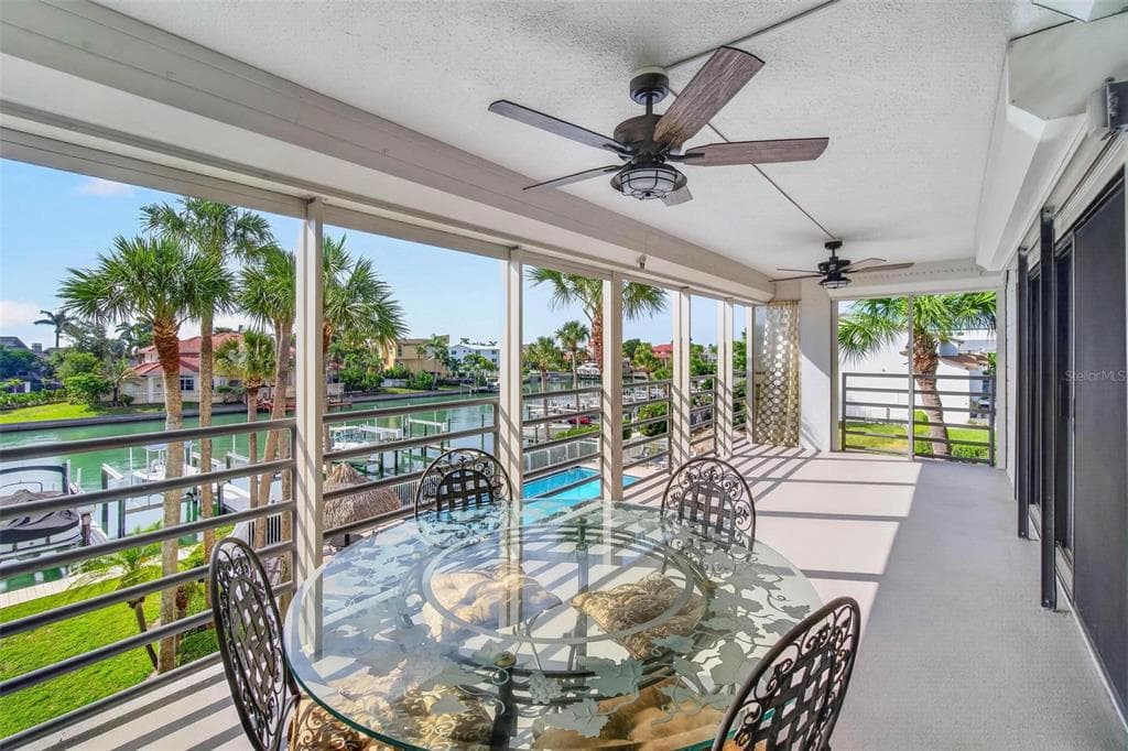 363 PINELLAS BAYWAY S 42 photo 7