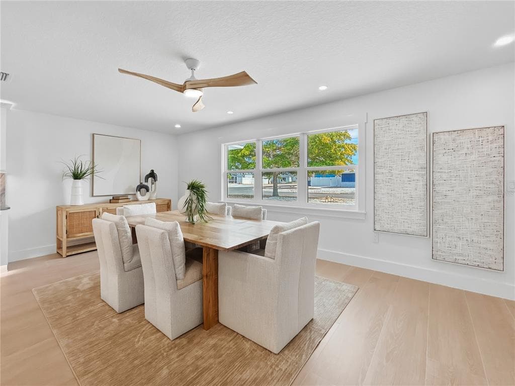 10304 KINGFISHER ROAD W photo 13