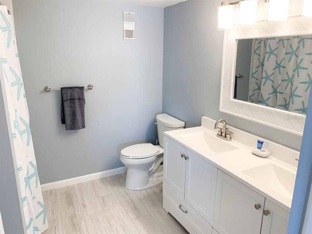 9825 HARRELL AVENUE 404 photo 20