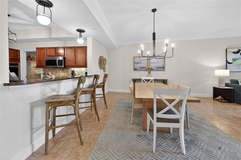102 YACHT HARBOR DRIVE 365 photo 15