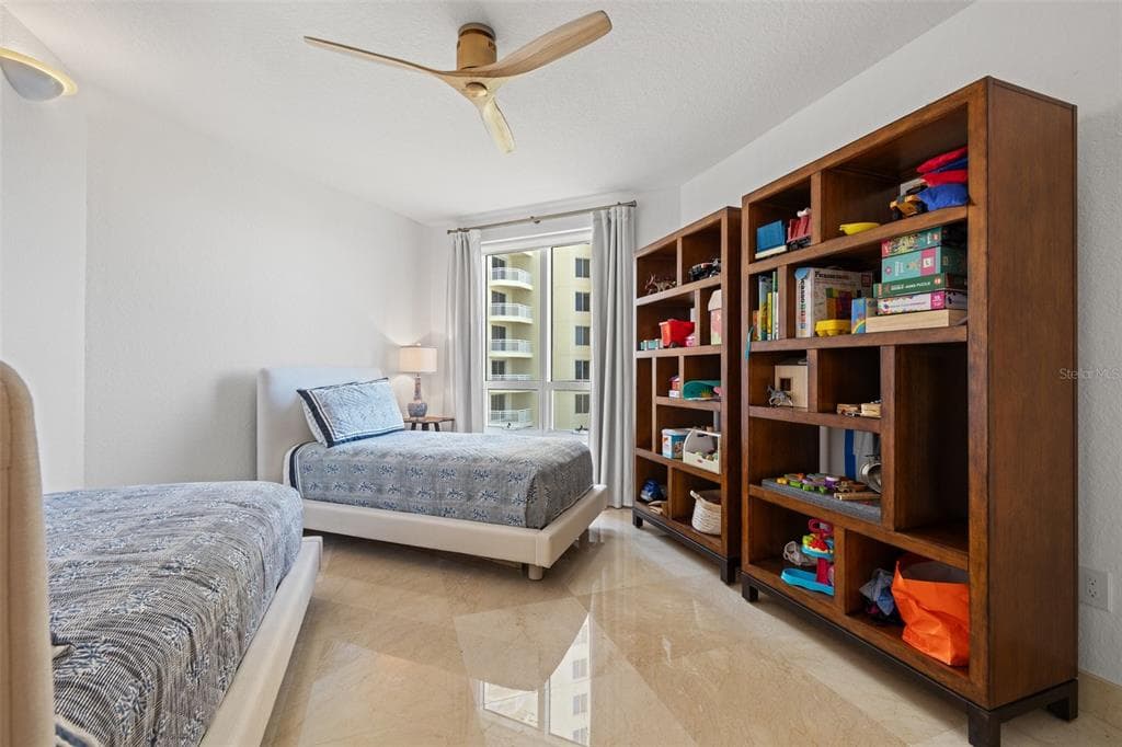 1180 GULF BOULEVARD 401 photo 20