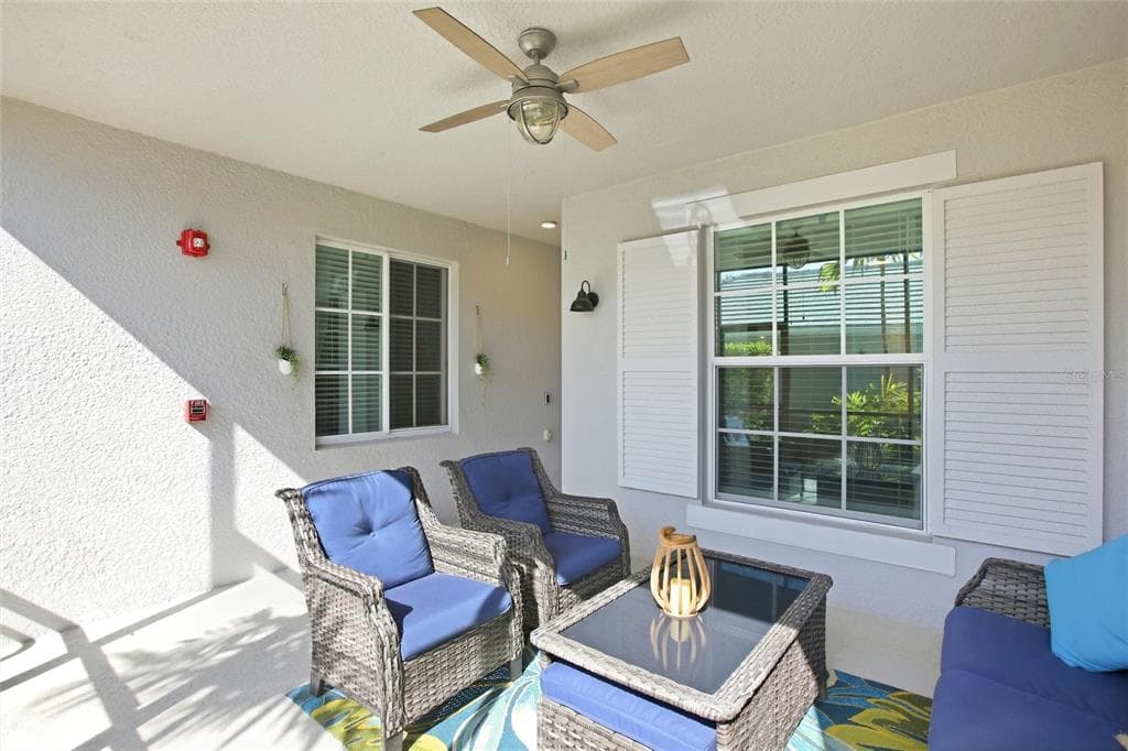 14214 HERITAGE LANDING BOULEVARD 816 photo 8