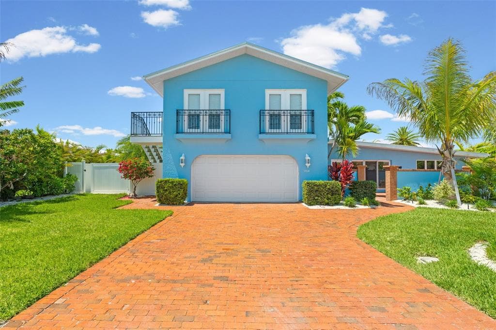 528 KEY ROYALE DRIVE photo 2