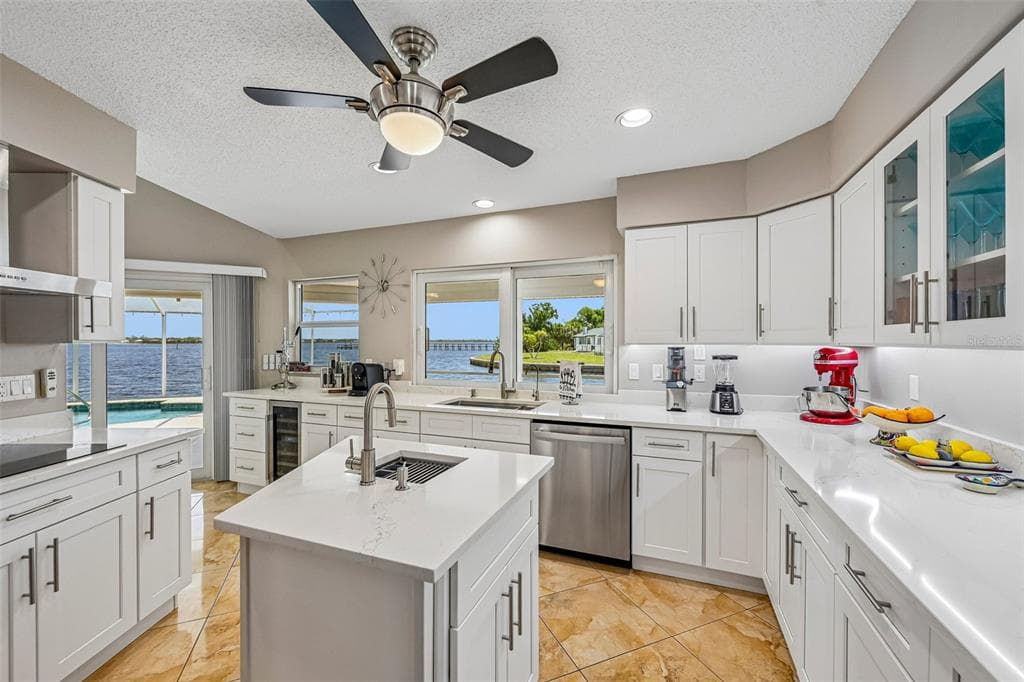 3072 MAUCK TERRACE photo 13