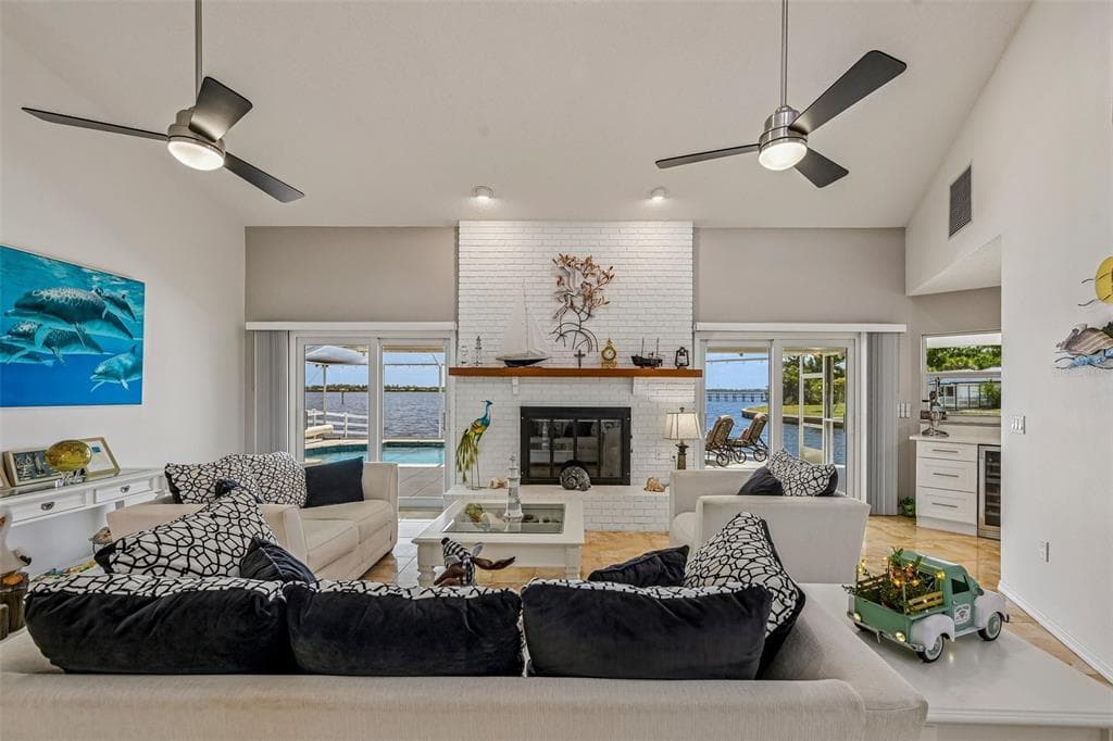 3072 MAUCK TERRACE photo 18