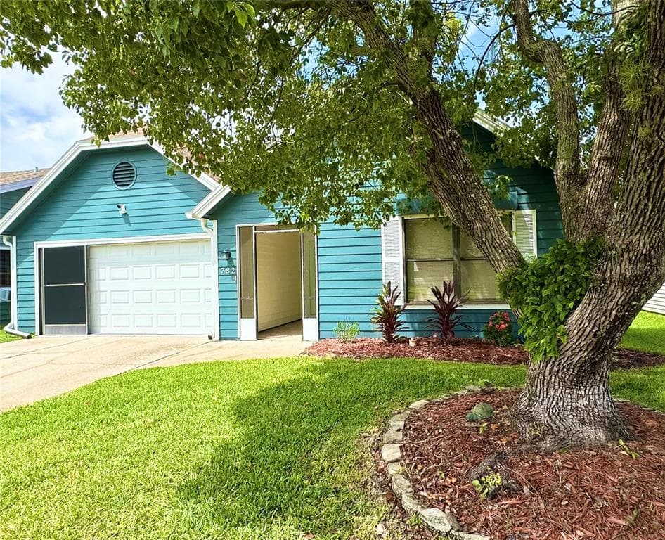 782 PINE SHORES CIRCLE 1